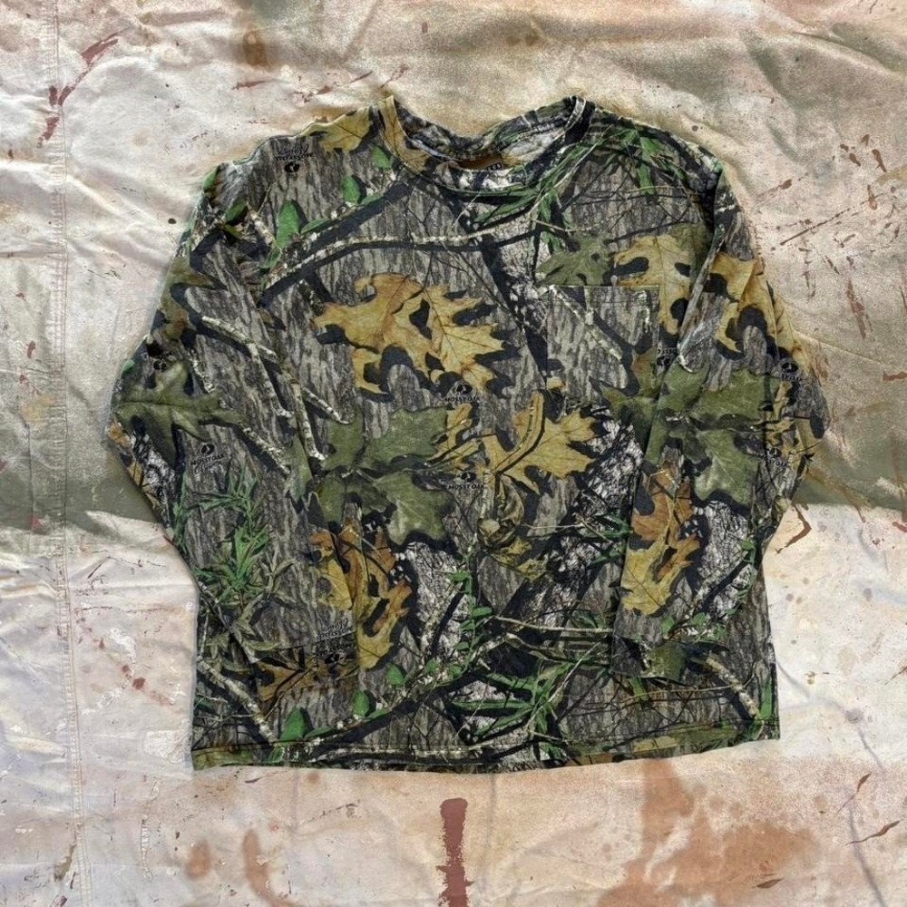 Essential camo long sleeve shirt Size XXL